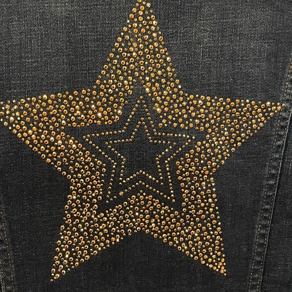 New condition denim jacket - Picture 8 of 8